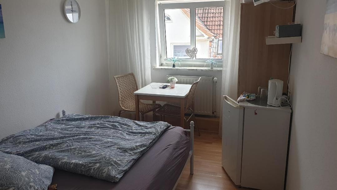 Rooming24, Kleine Pension Lübeck Exterior foto